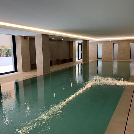Brand New Luxury 1 Bed 2 Bath Apartment - Spa & Pool Гібралтар Екстер'єр фото